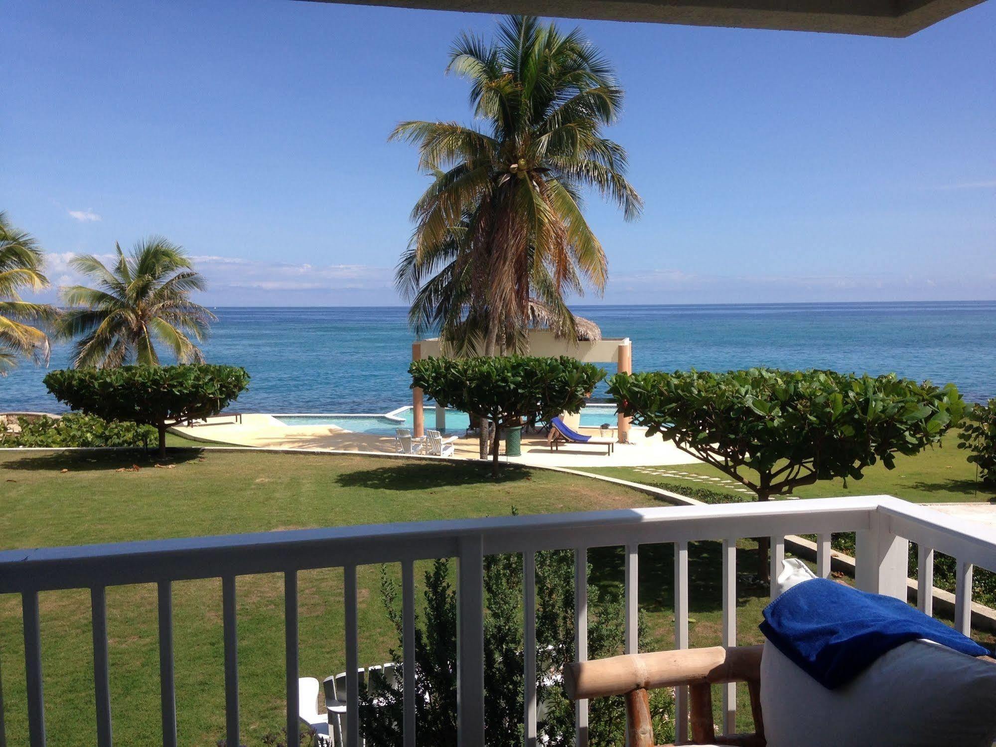 Whispering Seas Jamaica Apartament Ocho Rios Zewnętrze zdjęcie